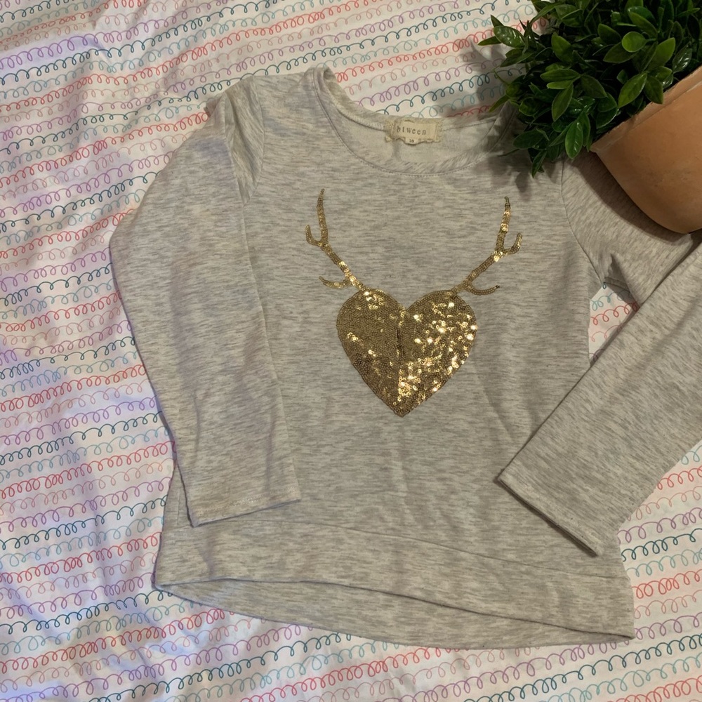 😂 2 for $15 😂 Cute reindeer sparkly sweater